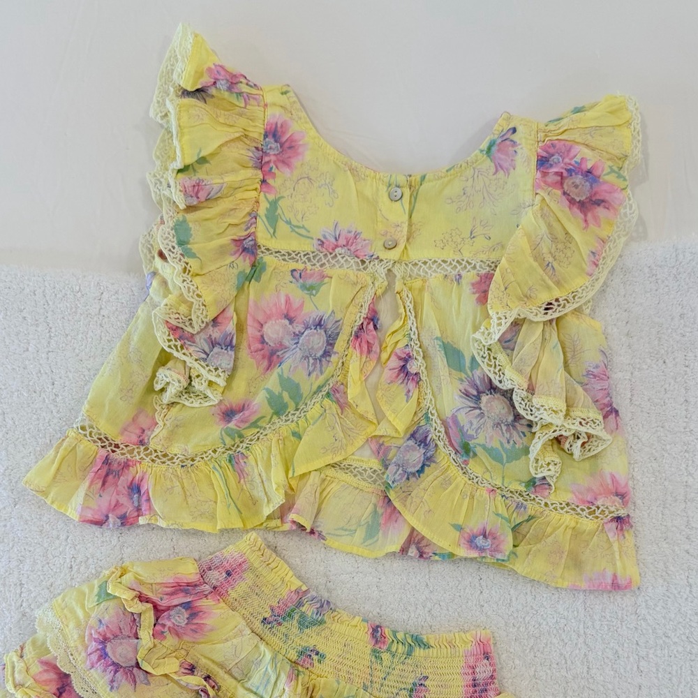 LoveShackFancy Yellow Floral Ruffle Set 
Size 4-5 - Picture 3 of 4